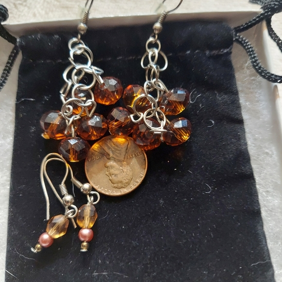 Earring pair - Picture 3 of 3